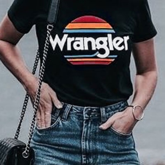 Wrangler Sunset Short Sleeve T-Shirt - Picture 2 of 4